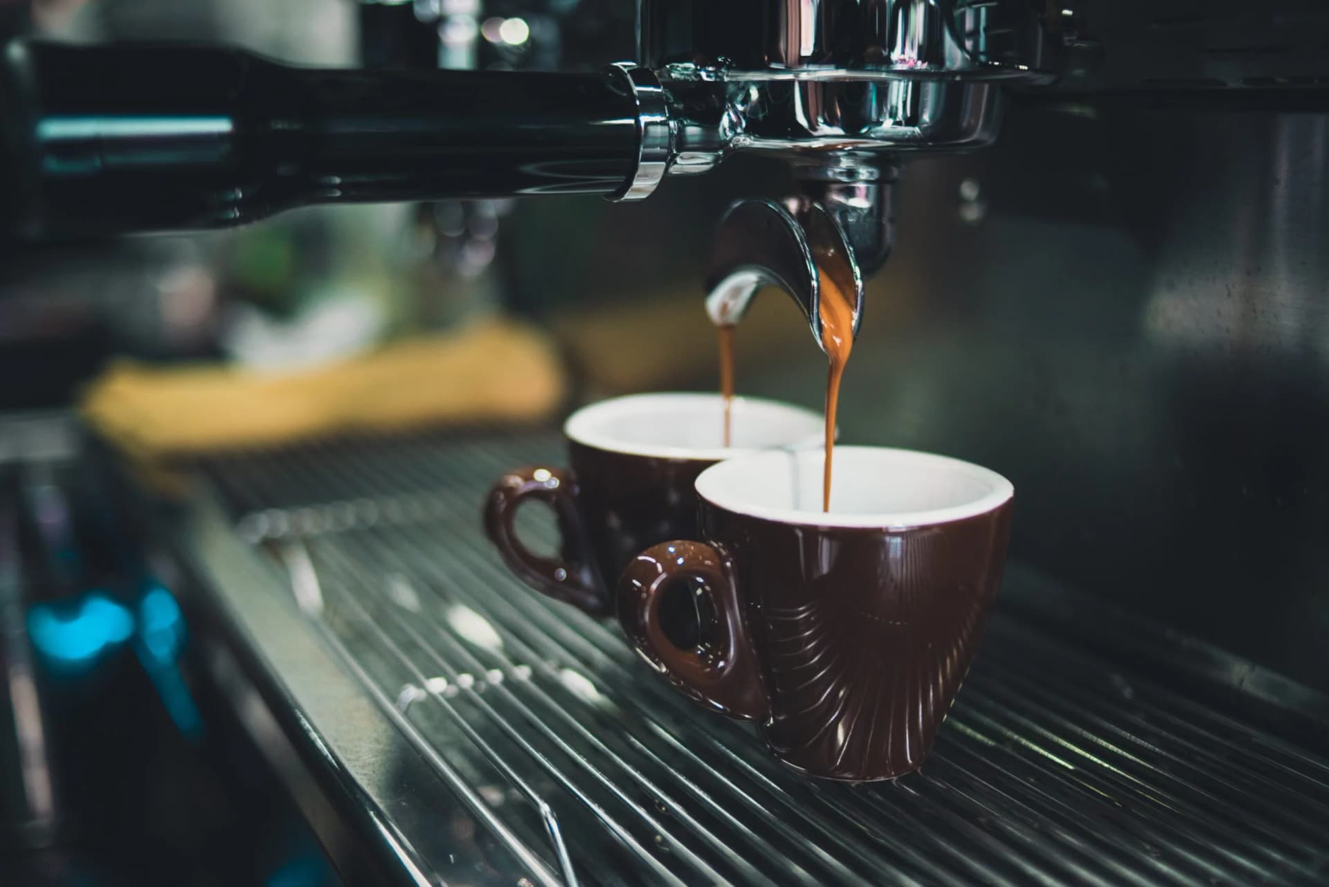 COFFEE BREAK
